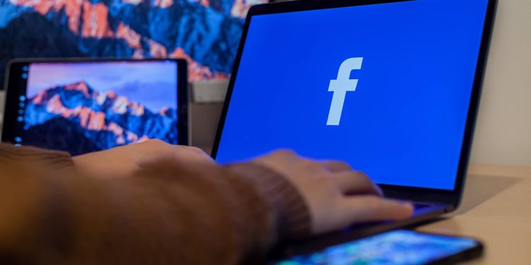 Strategi Mempromosikan Bisnis di Facebook
