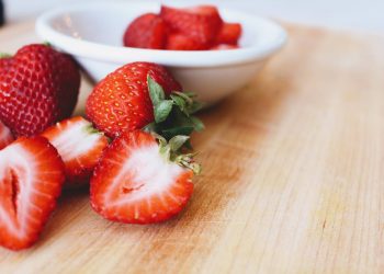 Manfaat Strawberry untuk Kesehatan dan Kecantikan