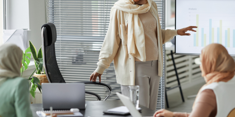 Kartini Masa Kini: Semangat Emansipasi di Era Digital