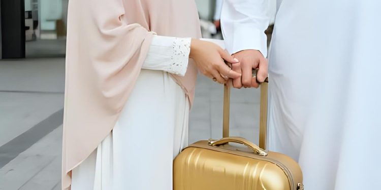 Umroh Tanpa Mahrom? Begini Hukum dan Penjelasannya dalam Islam