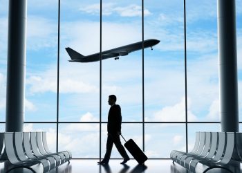 Harga Tiket Umroh Melonjak, Travel dan Calon Jamaah Mulai Resah