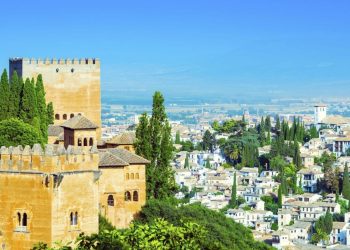 Sejarah Islam di Alhambra: Jejak Kejayaan Peradaban Muslim di Jantung Spanyol